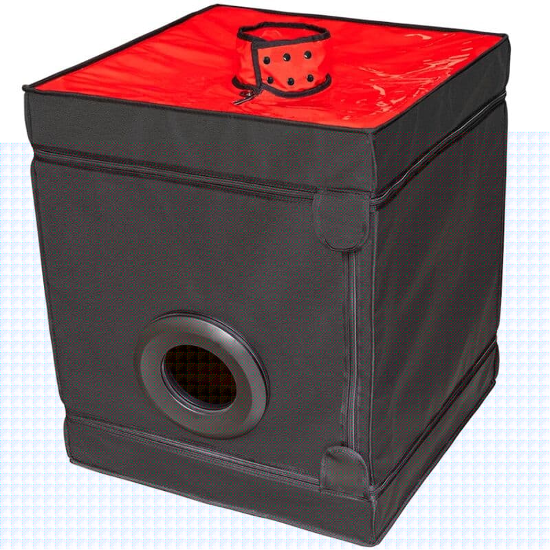 SECRET DOME - KINK CLUB CABINA BUKKAKE NEGRO & ROJO